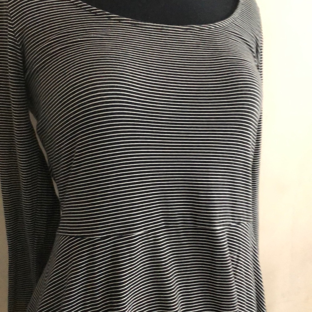 Black and white backless dress